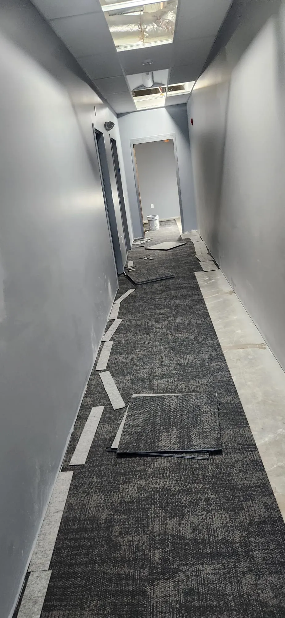 KC Hardwood LLC Logo