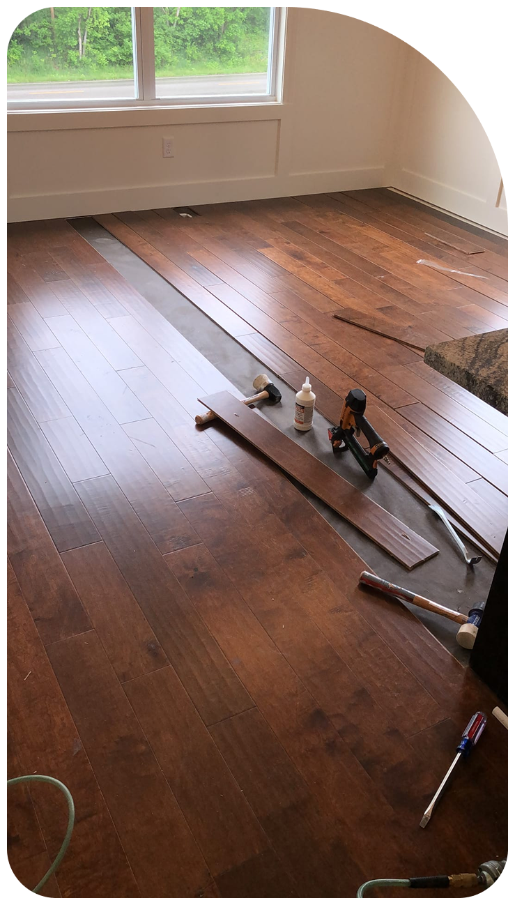 KC Hardwood LLC Logo